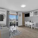 Mediterranean Living
